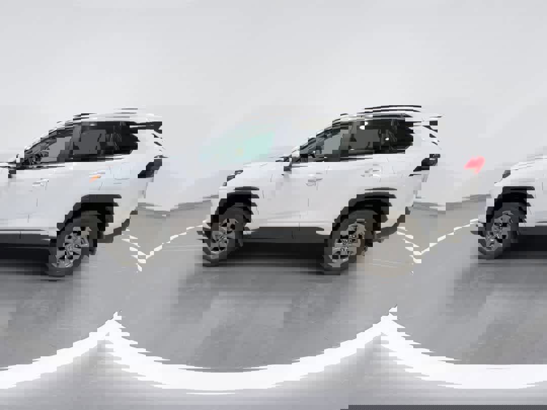 Certified 2025 Toyota RAV4 XLE w/ Convenience Package image 5