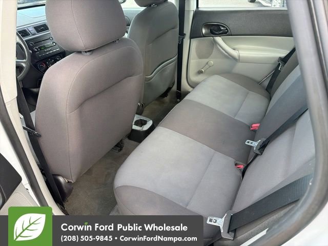 Used 2007 Ford Focus SES image 25