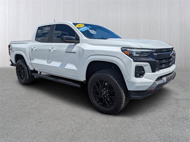 Used 2024 Chevrolet Colorado Z71 w/ LPO, Dark Essentials Package