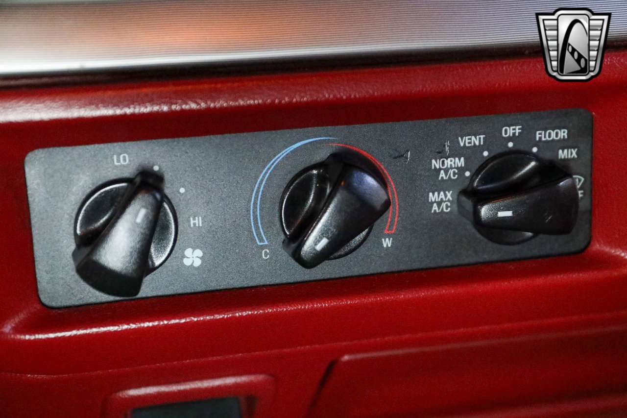 Used 1994 Ford Bronco image 22