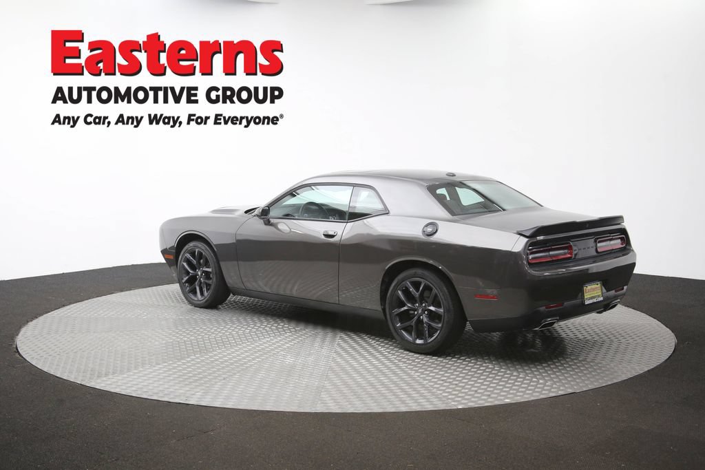 Used 2022 Dodge Challenger SXT w/ Driver Convenience Group RWD image 61