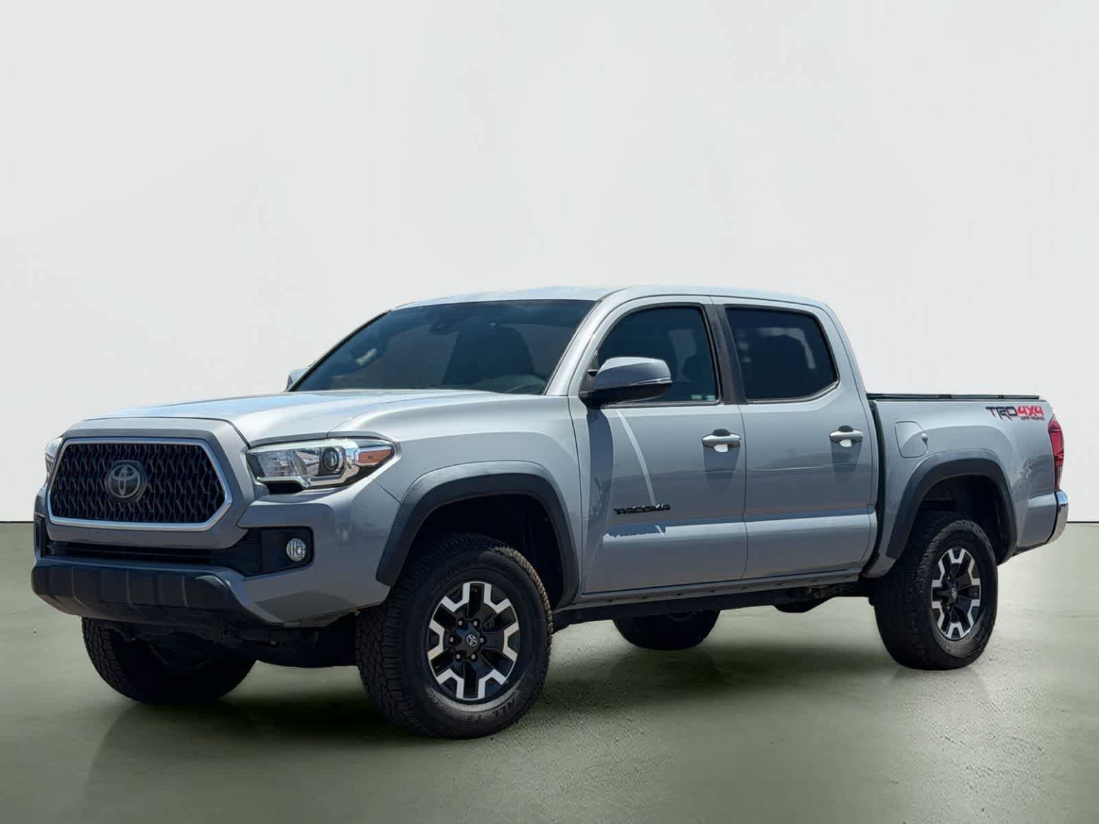 Used 2019 Toyota Tacoma TRD Off-Road AWD/4WD image 2