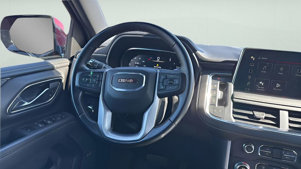 Used 2024 GMC Yukon SLT image 25
