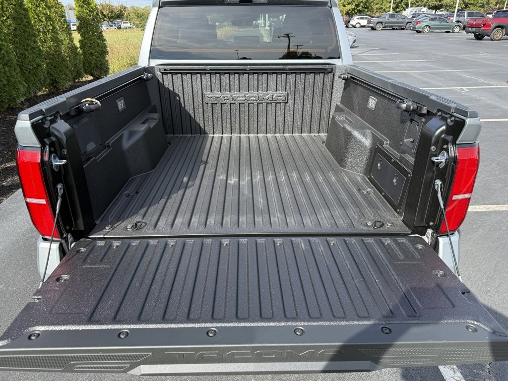 New 2025 Toyota Tacoma TRD Off-Road image 38