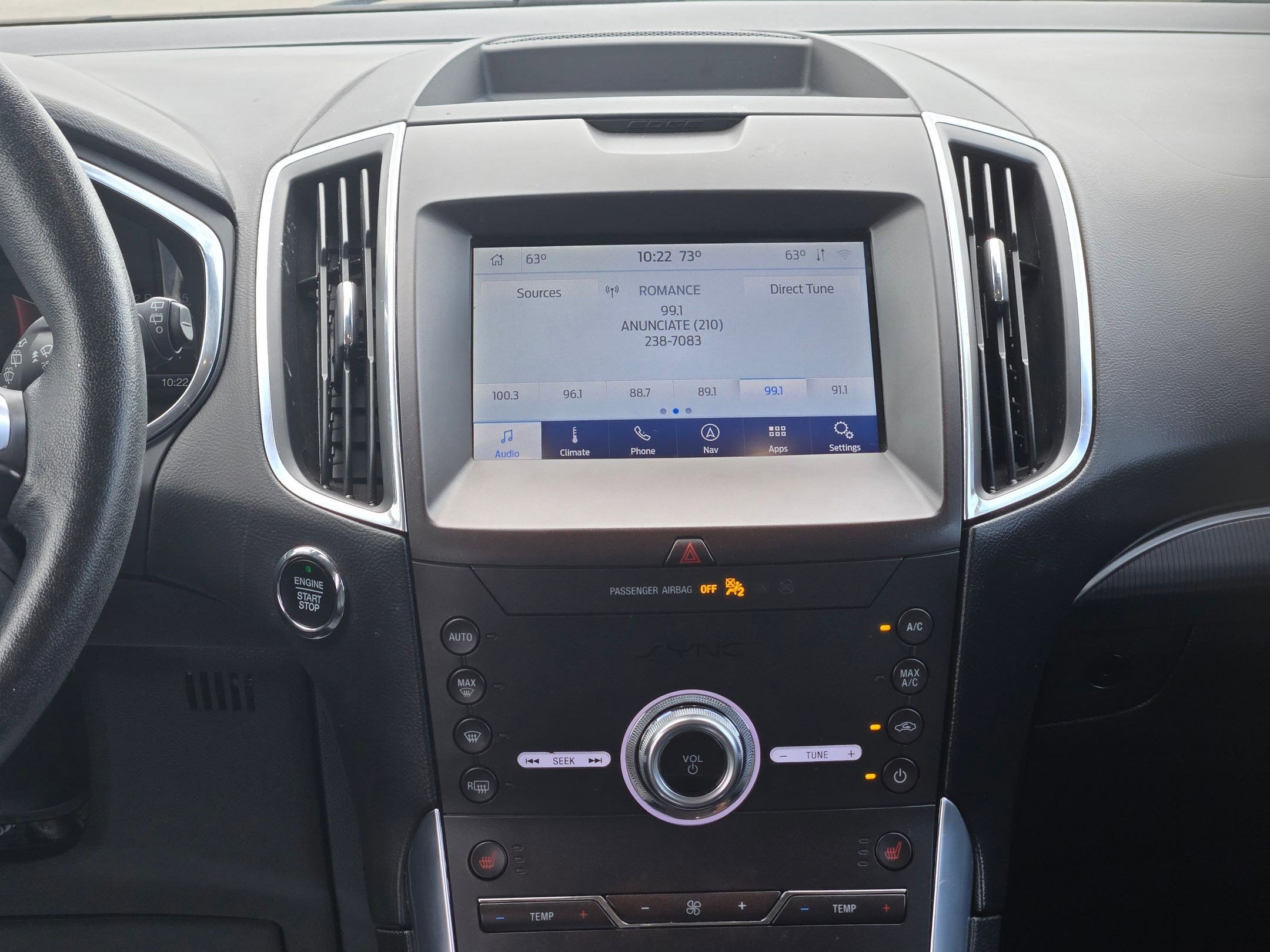 Used 2020 Ford Edge Titanium image 16