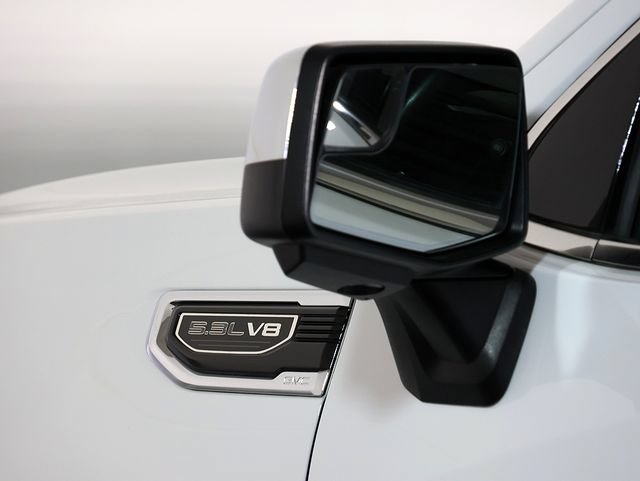 Used 2024 GMC Sierra 1500 SLT AWD/4WD image 13