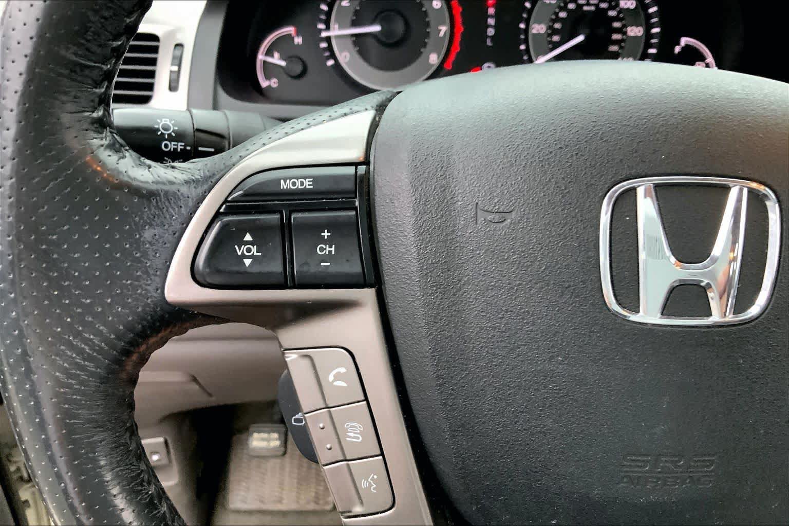Used 2016 Honda Odyssey Touring image 24