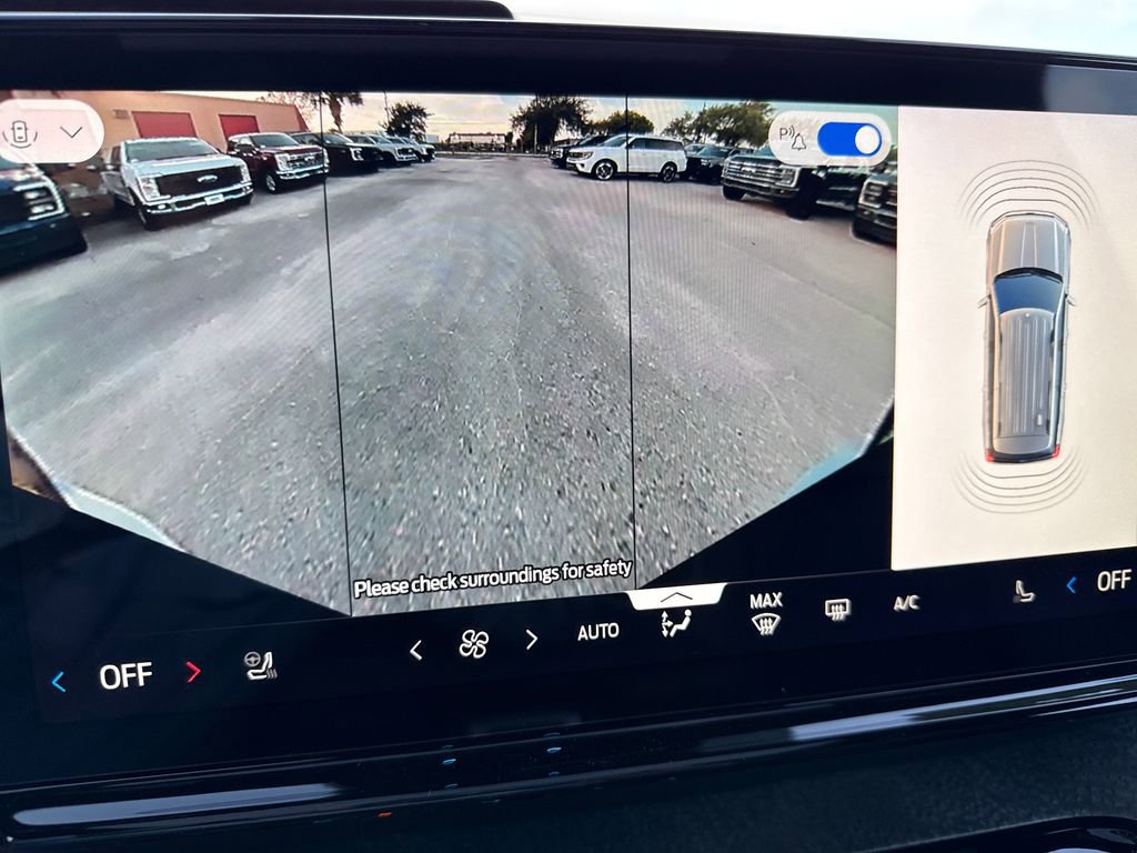 New 2026 Ford Expedition Tremor image 25