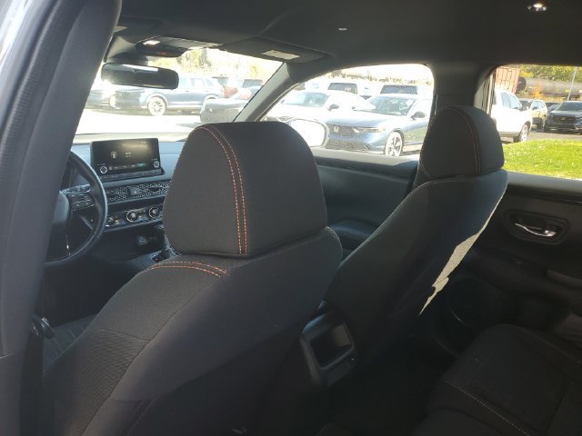 Used 2025 Honda HR-V Sport image 10