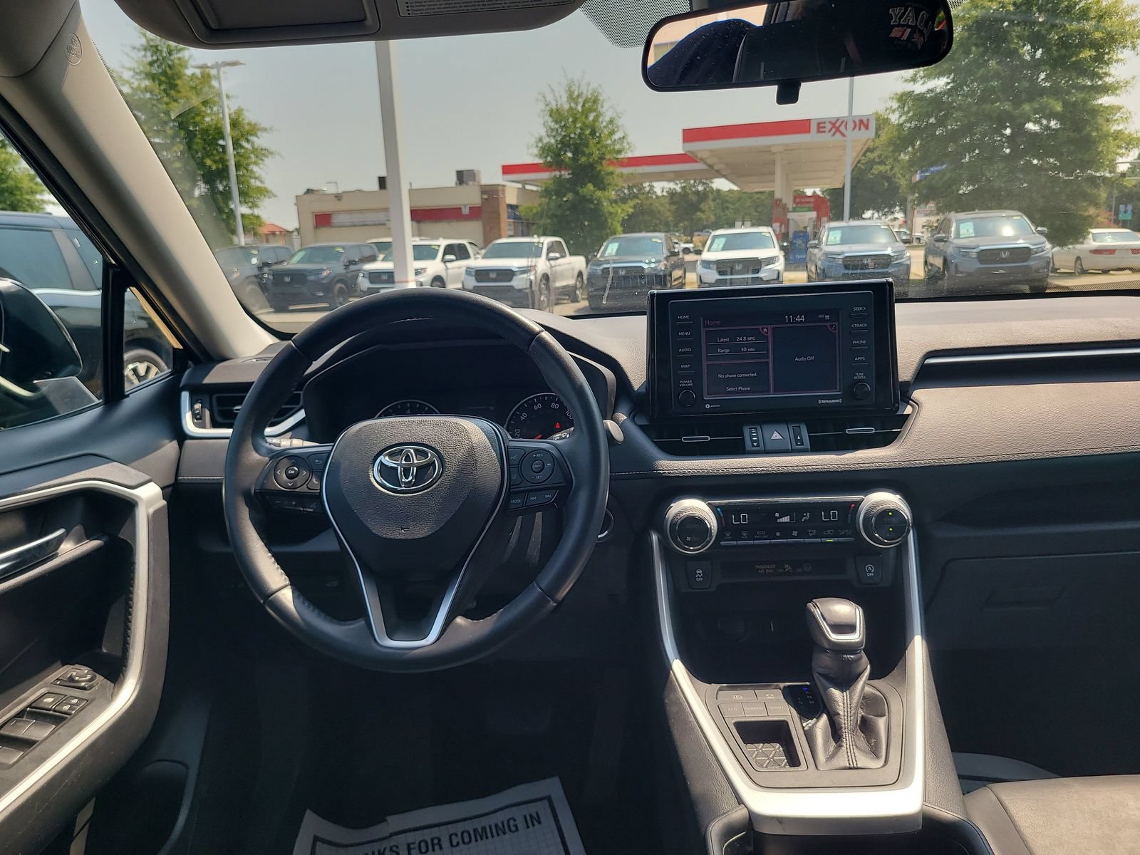 Used 2021 Toyota RAV4 XLE Premium FWD image 26