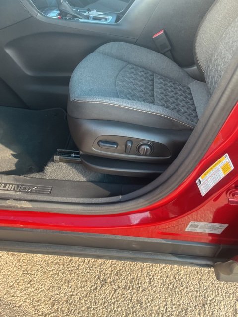 Used 2024 Chevrolet Equinox LT image 11