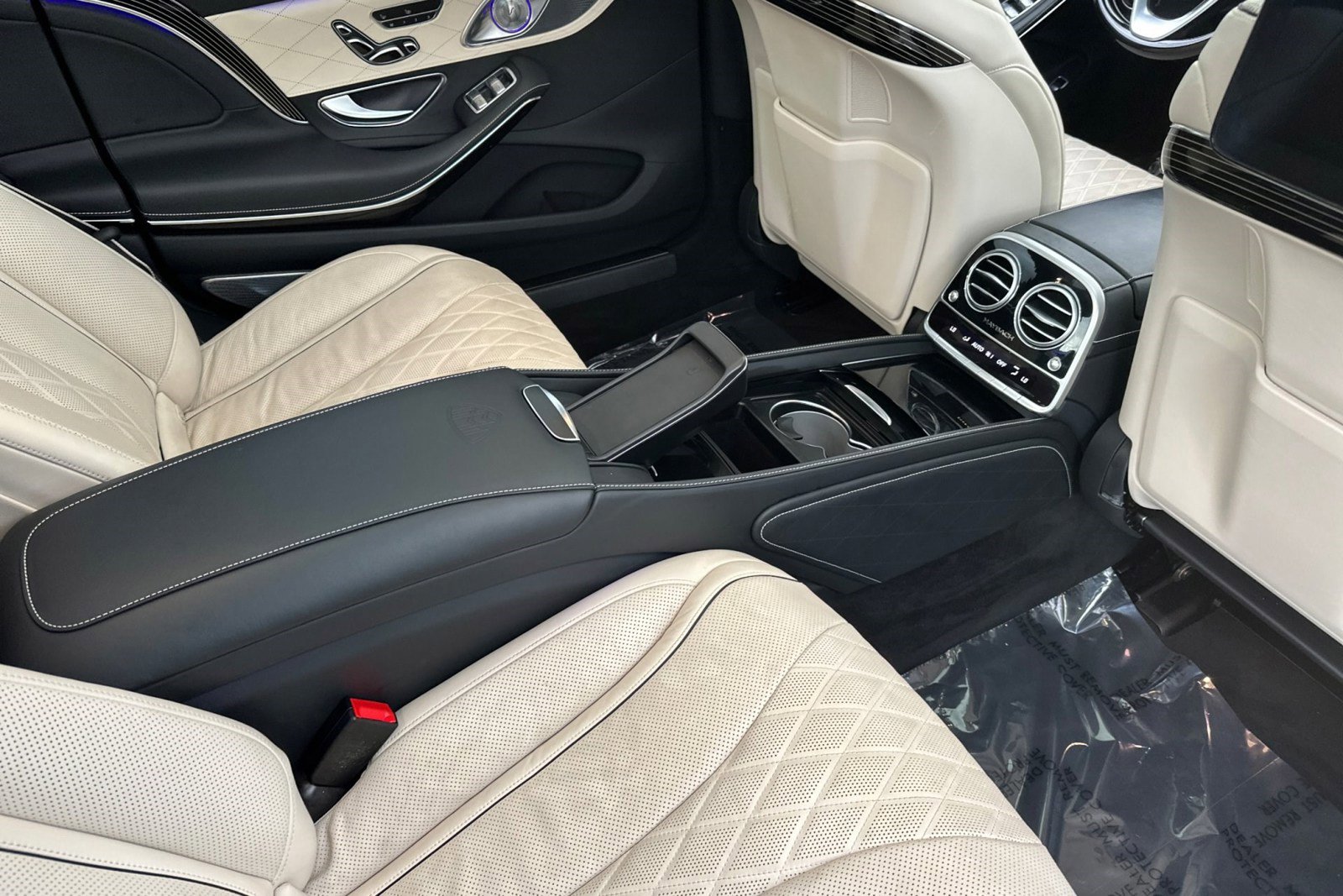 Used 2018 Mercedes-Benz Maybach S 650 image 30