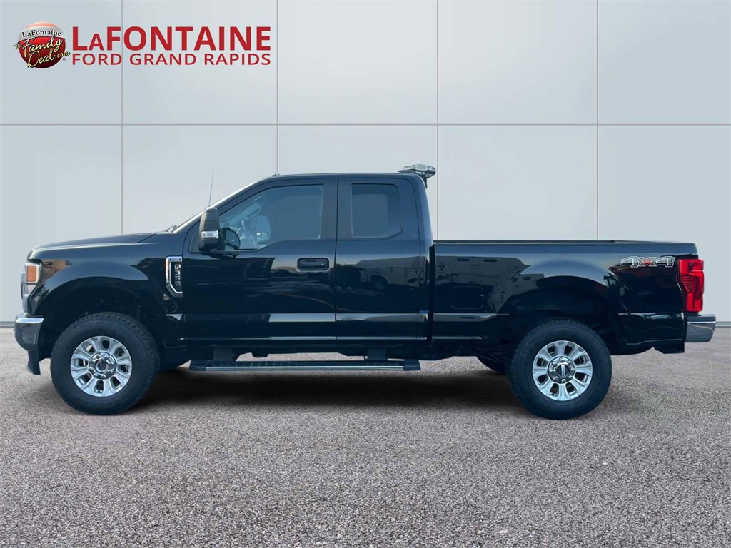 Used 2022 Ford F350 XL w/ STX Appearance Package image 4