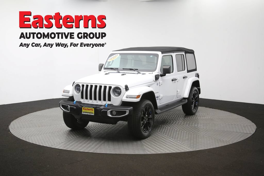 Used 2022 Jeep Wrangler Unlimited Sahara w/ Cold Weather Group AWD/4WD image 56