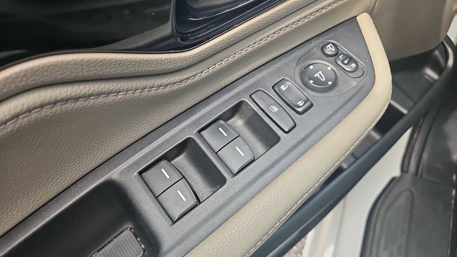 Used 2022 Honda Odyssey Elite image 15