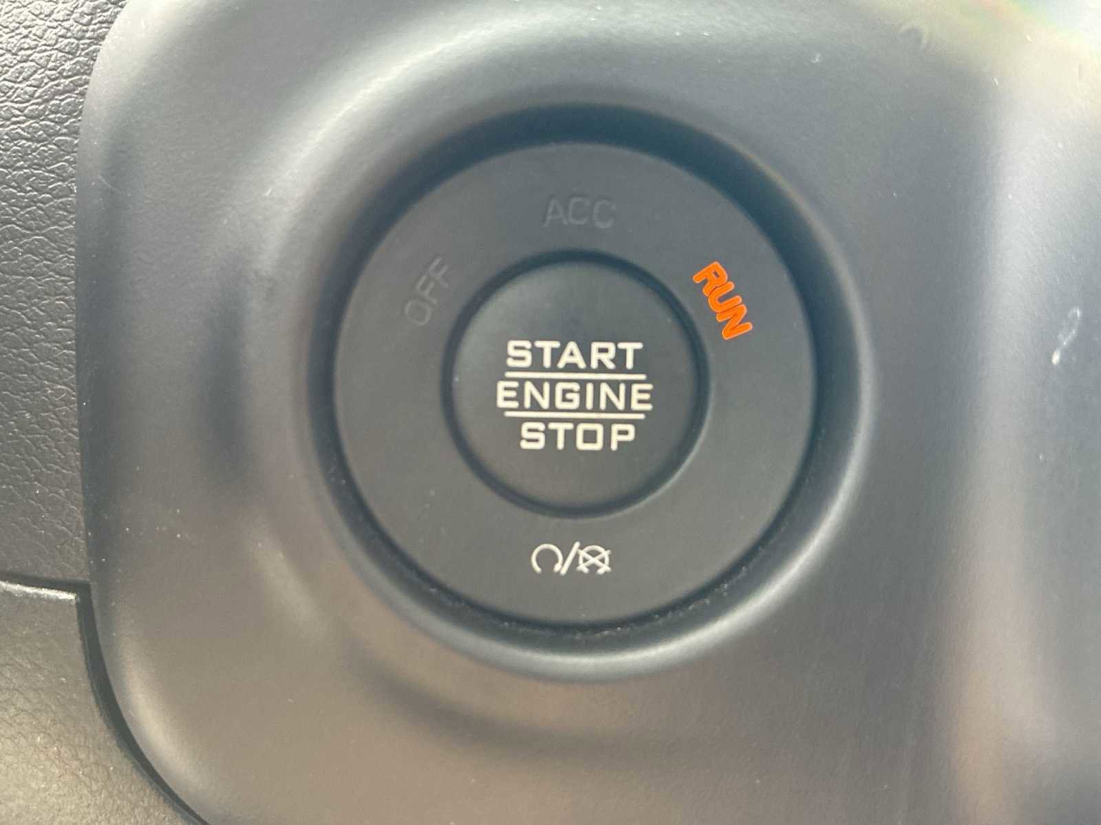 Used 2022 Jeep Wrangler Unlimited Sahara image 17