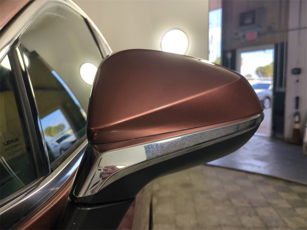 Used 2025 Lexus NX 350h AWD w/ Premium Package image 12