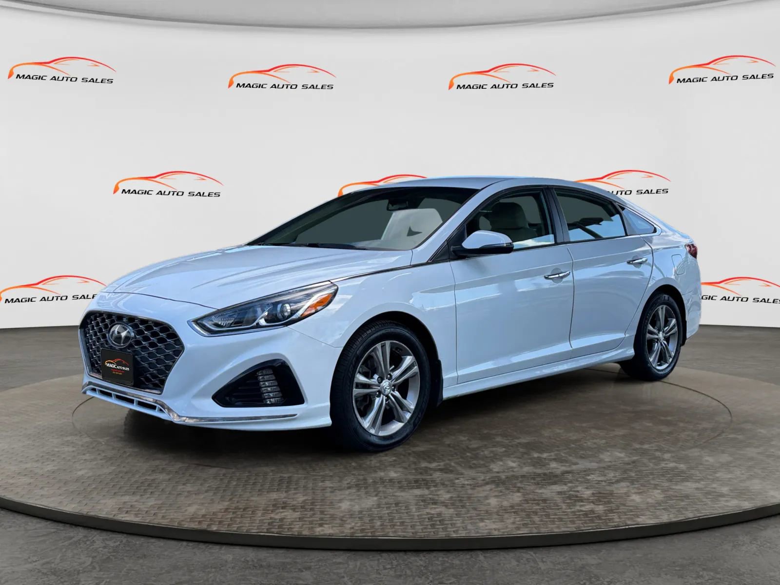 Used 2019 Hyundai Sonata SEL FWD image 1