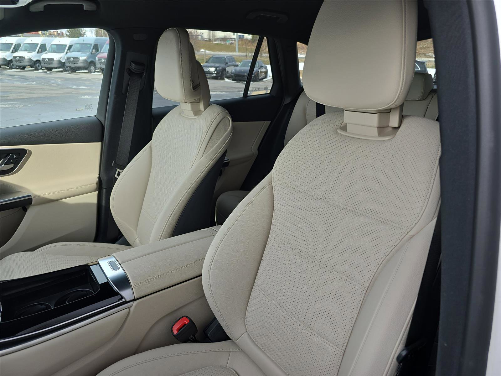 Used 2025 Mercedes-Benz GLC 350e GLC 350e image 21