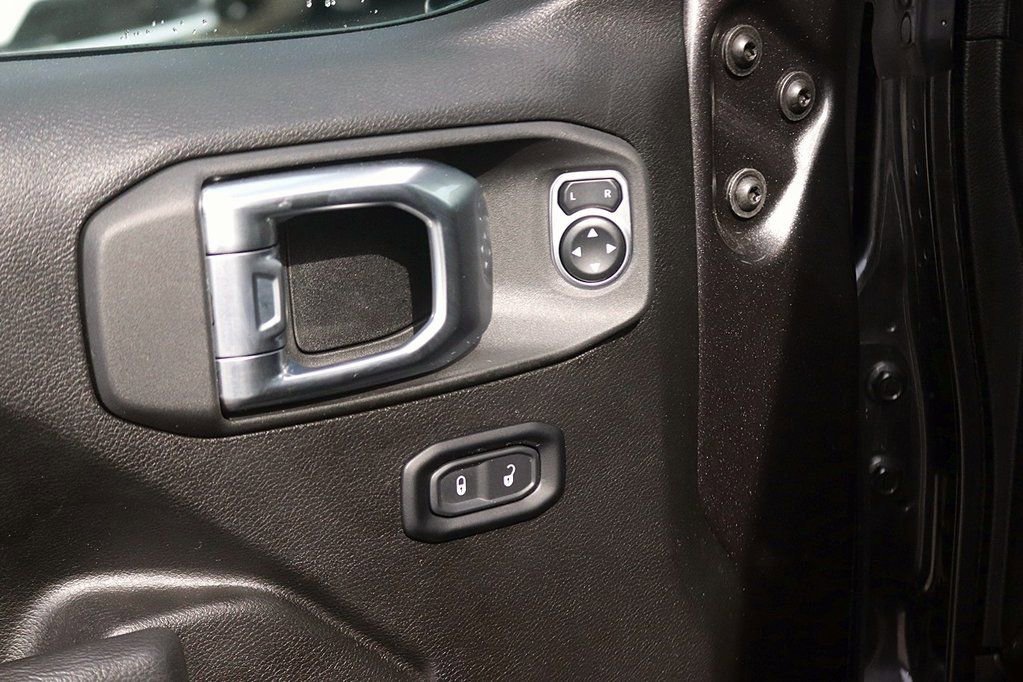 Used 2024 Jeep Gladiator Sport image 12