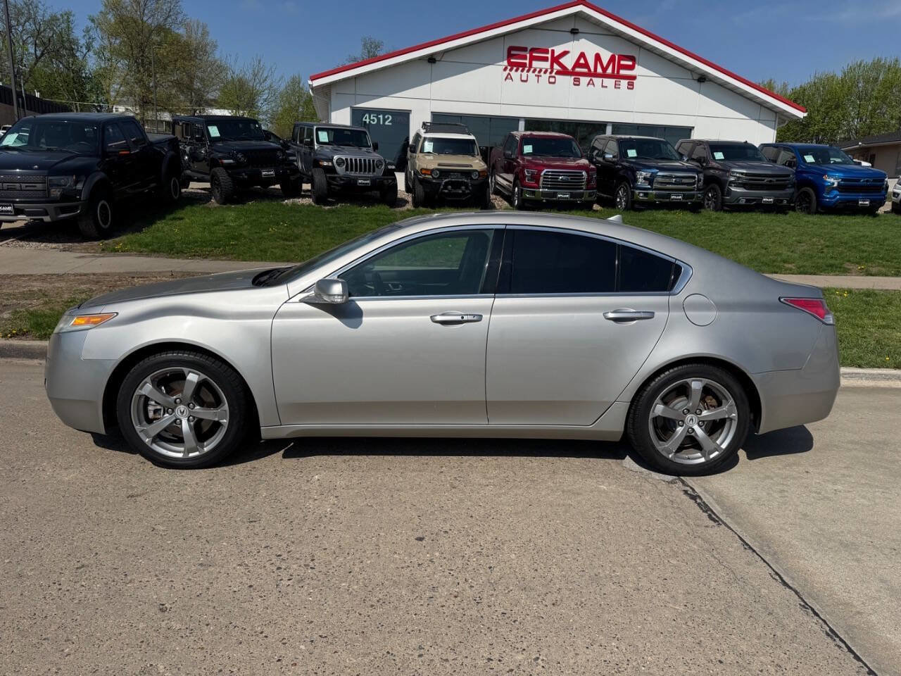 Used 2009 Acura TL SH-AWD image 2