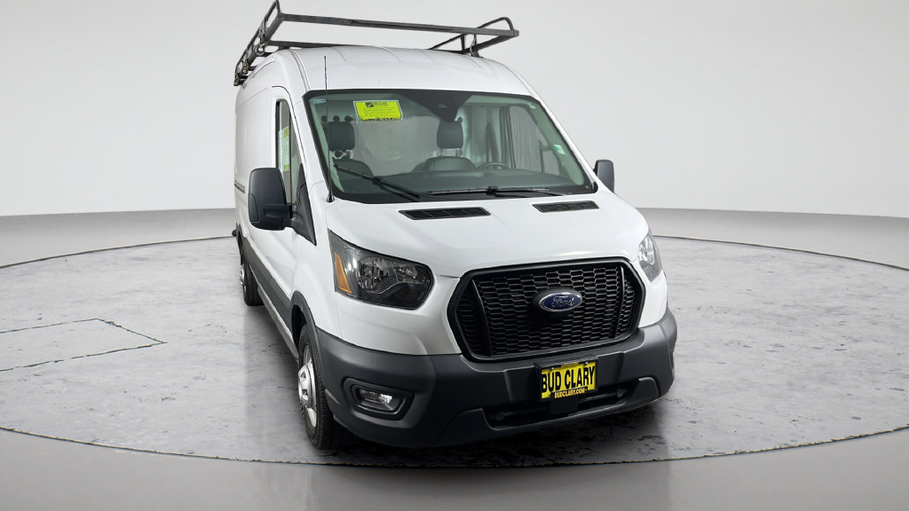 Used 2024 Ford Transit 250 148 Medium Roof Extended AWD w/ Load Area Protection Package image 4