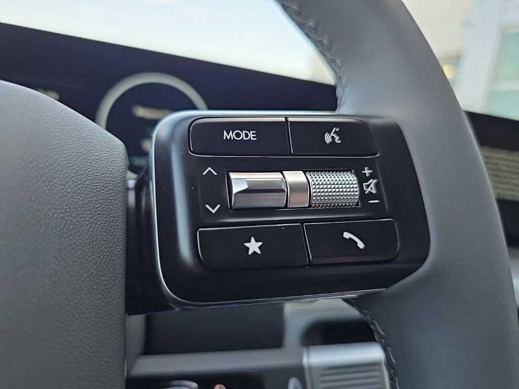 New 2026 Hyundai Ioniq 9 SEL image 33