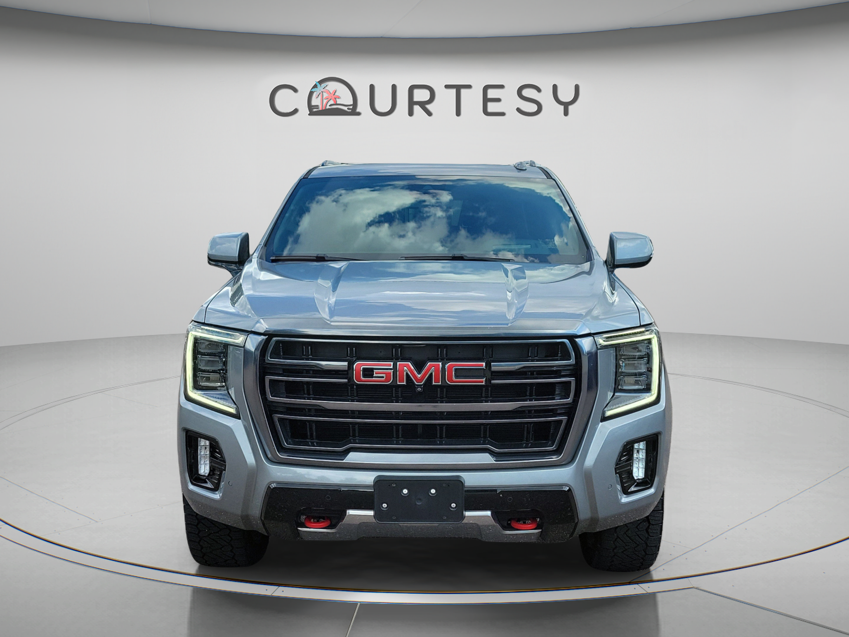 Used 2023 GMC Yukon XL AT4 w/ Technology Package AWD/4WD image 8