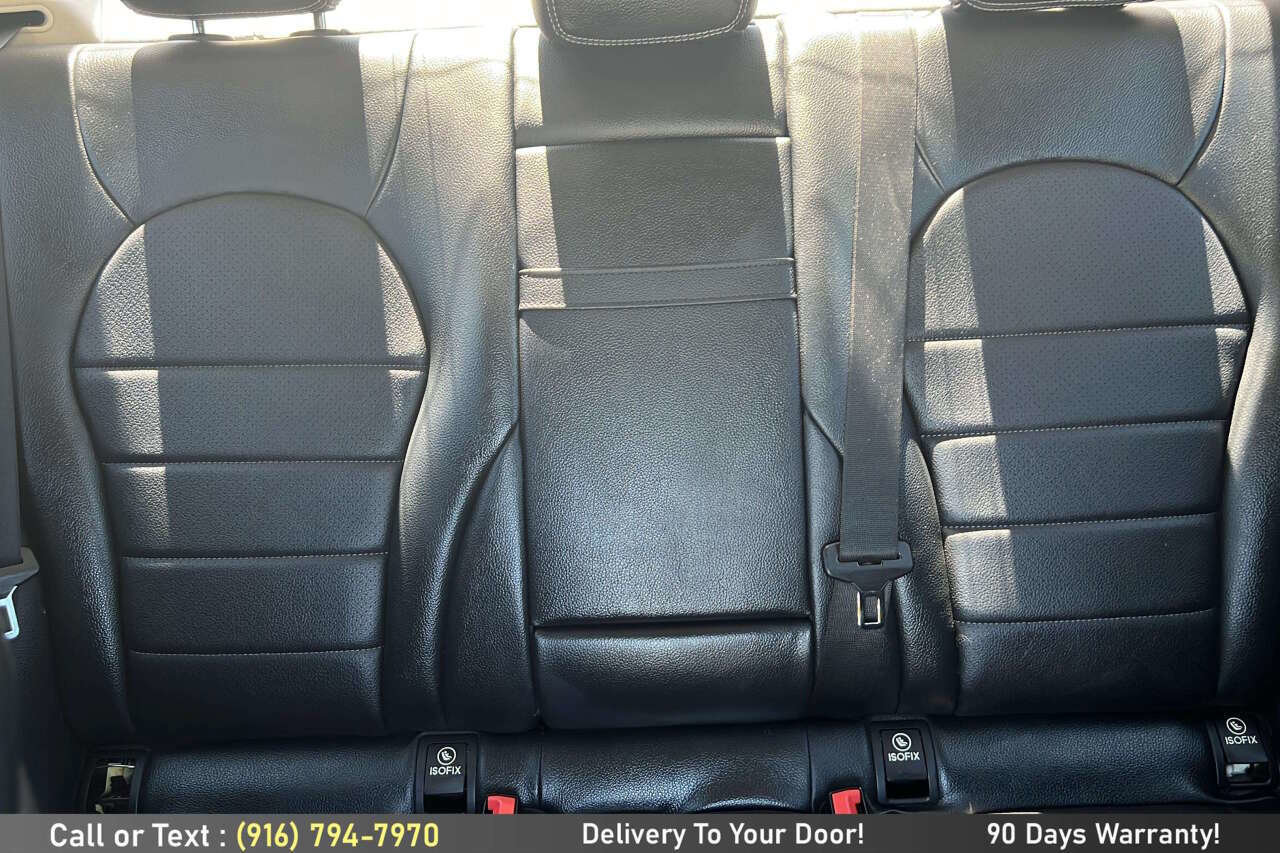 Used 2017 Mercedes-Benz C 300 Sedan image 20