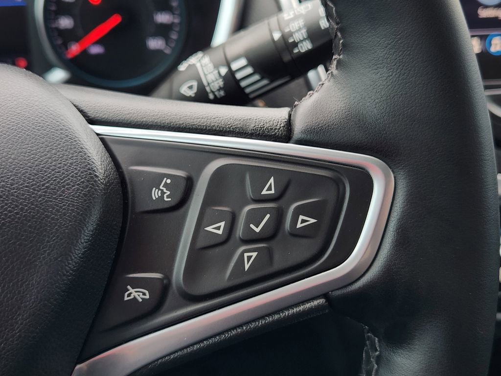 Used 2023 Chevrolet Equinox Premier image 34