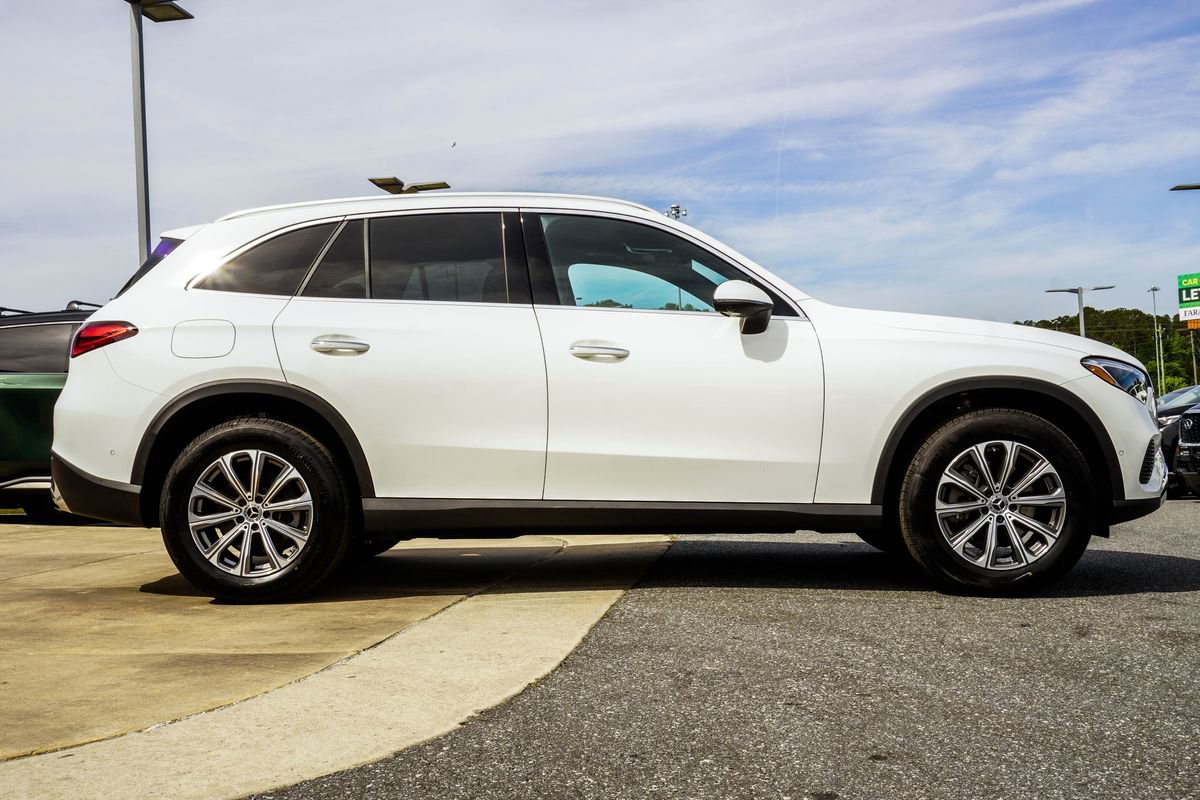 Used 2026 Mercedes-Benz GLC 300 4MATIC image 6