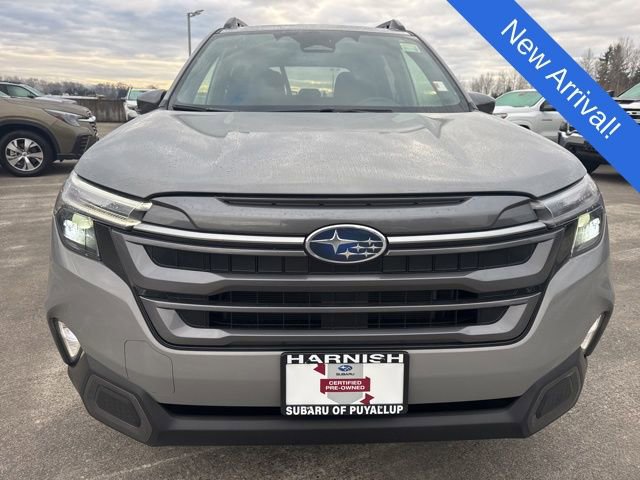 Used 2025 Subaru Forester Limited image 2