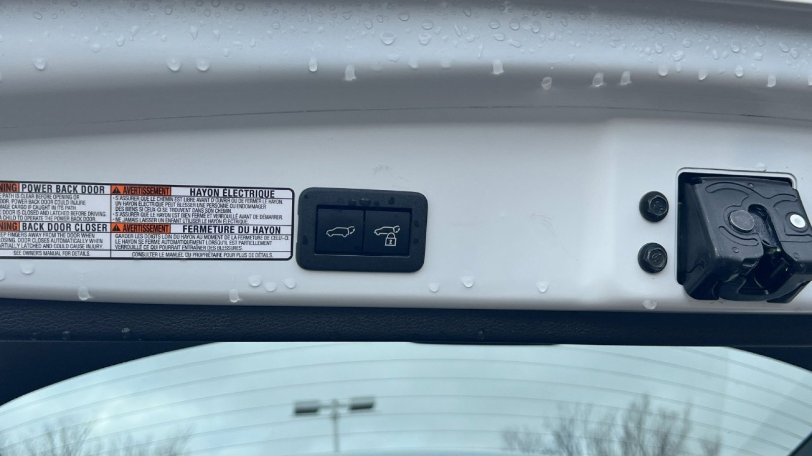 Used 2023 Toyota Corolla Cross XLE w/ Convenience Package image 29