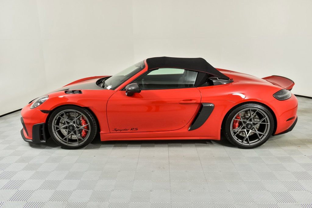 Certified 2024 Porsche 718 Boxster Spyder RS w/ Weissach Package image 33