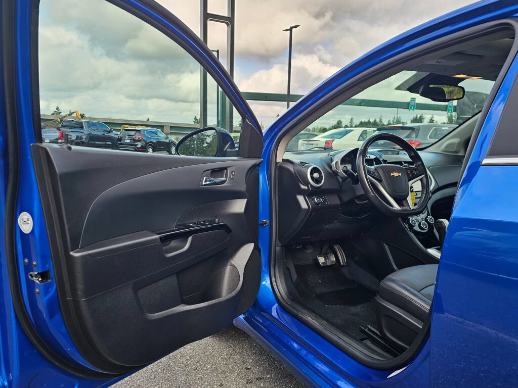Used 2016 Chevrolet Sonic RS w/ Driver Confidence Package FWD image 24