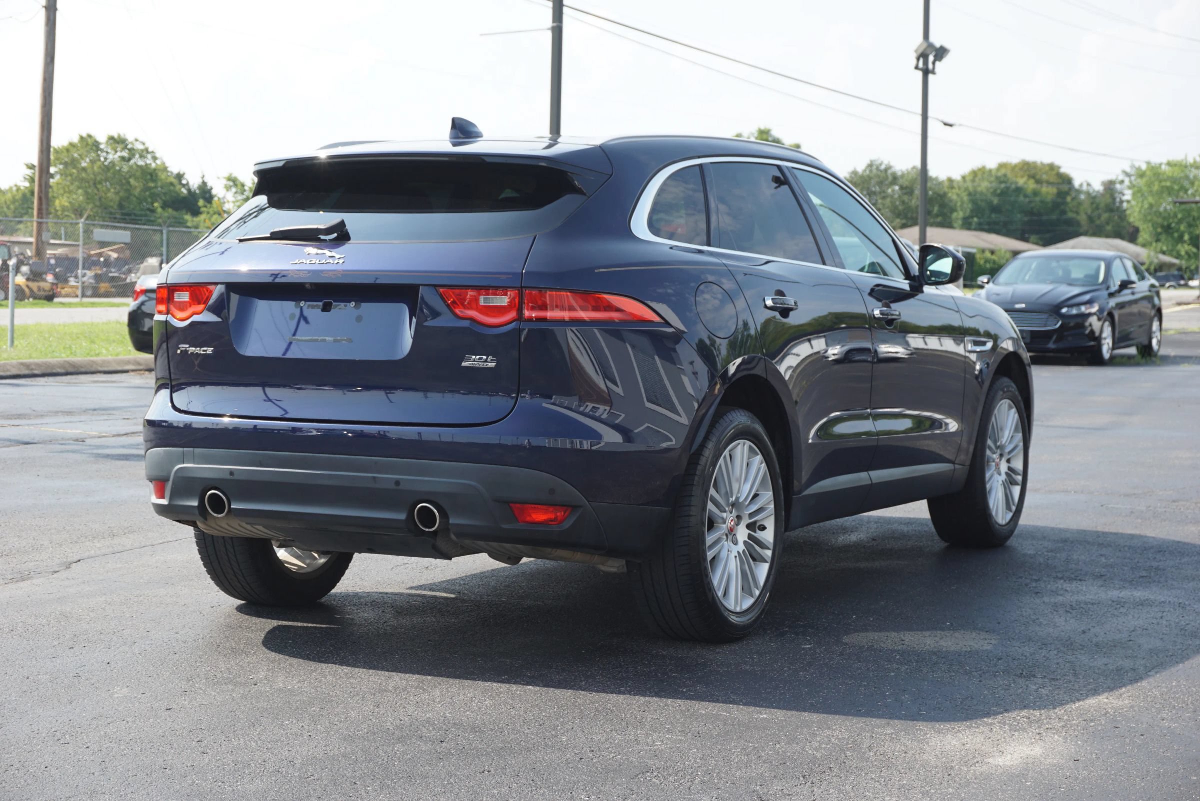 Used 2019 Jaguar F-PACE Portfolio AWD/4WD image 5