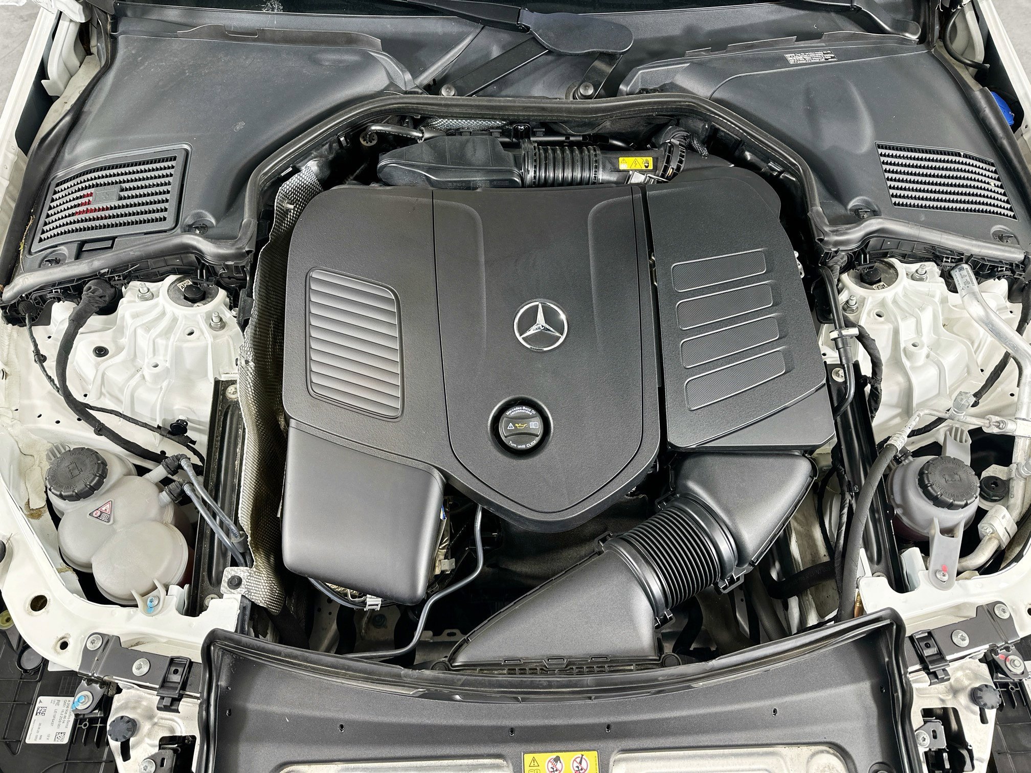 Certified 2024 Mercedes-Benz C 300 4MATIC Sedan image 35
