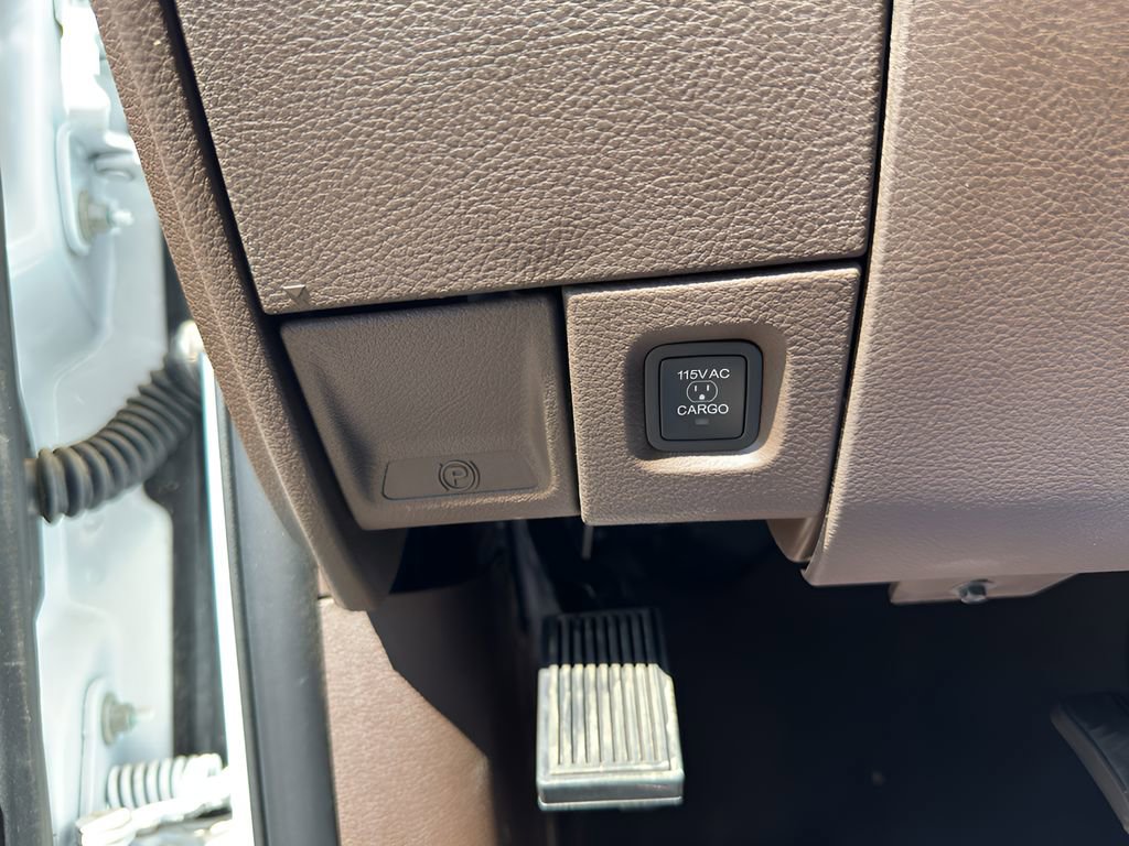 New 2025 RAM 2500 Laramie image 15