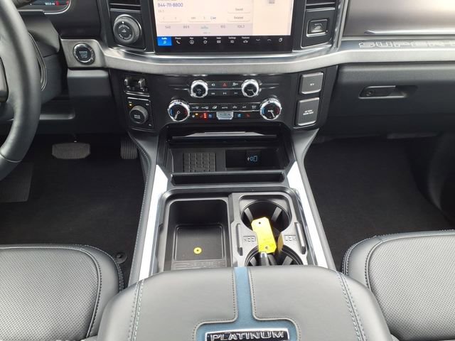 Used 2026 Ford F450 Platinum w/ FX4 Off-Road Package image 22