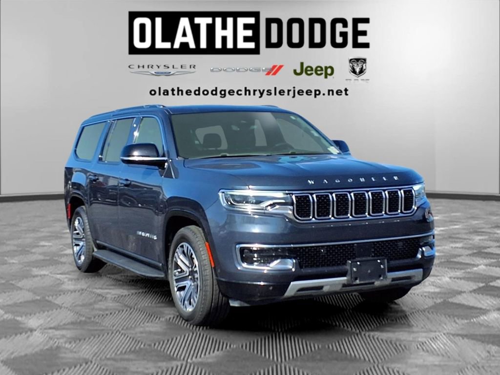 Used 2023 Jeep Wagoneer L Series II AWD/4WD image 31