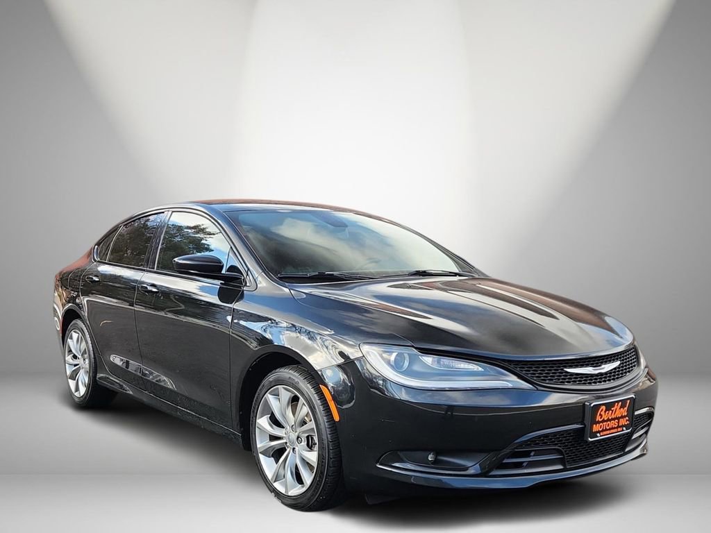 Used 2015 Chrysler 200 S
