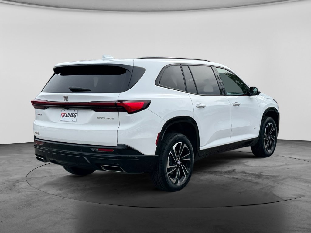 Used 2026 Buick Enclave Sport Touring AWD/4WD image 10