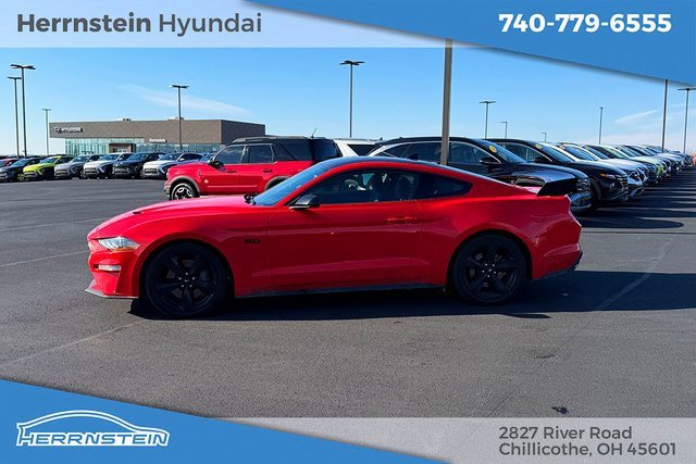 Used 2022 Ford Mustang GT w/ Equipment Group 301A image 4