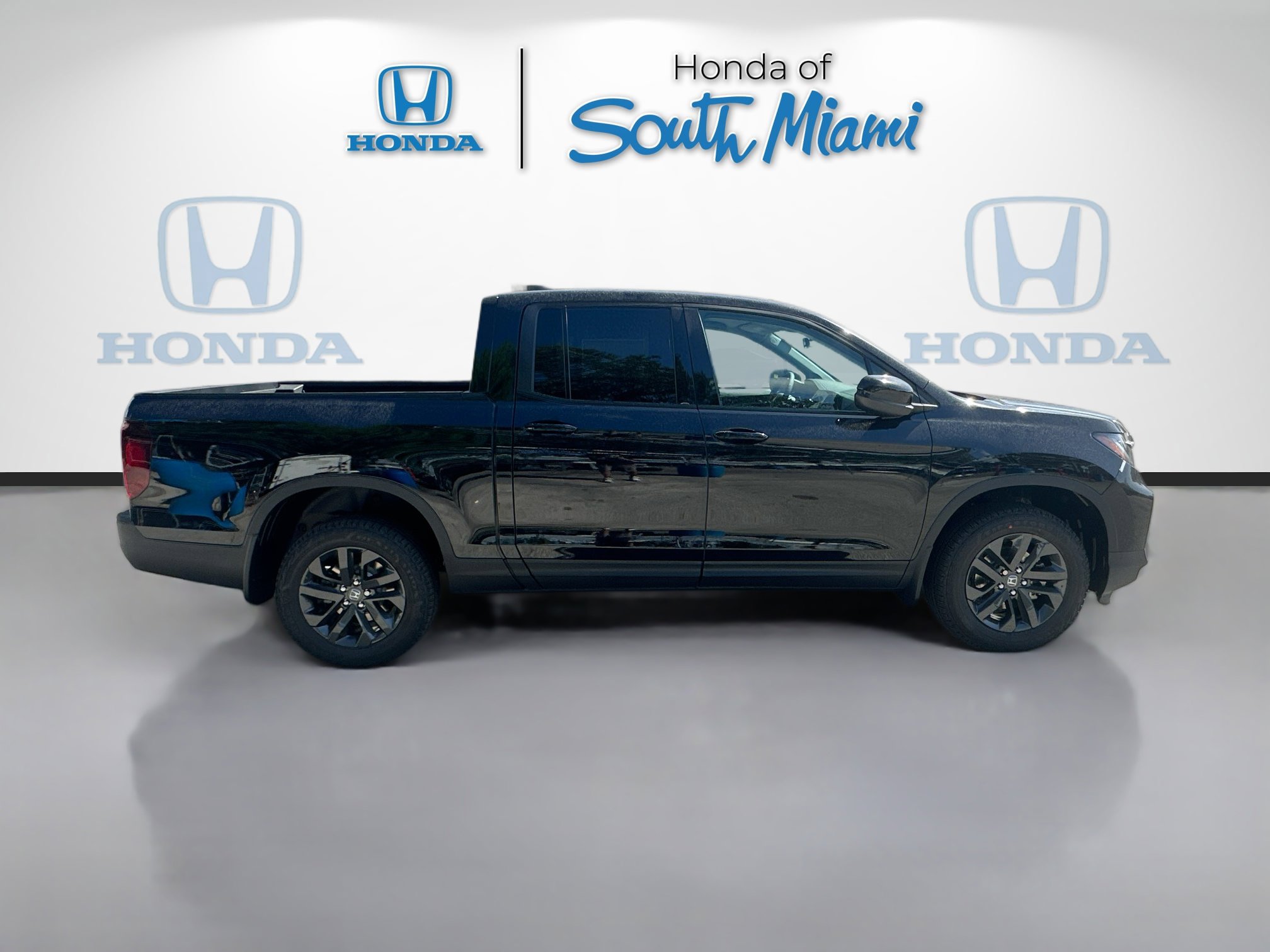 New 2026 Honda Ridgeline Sport image 8