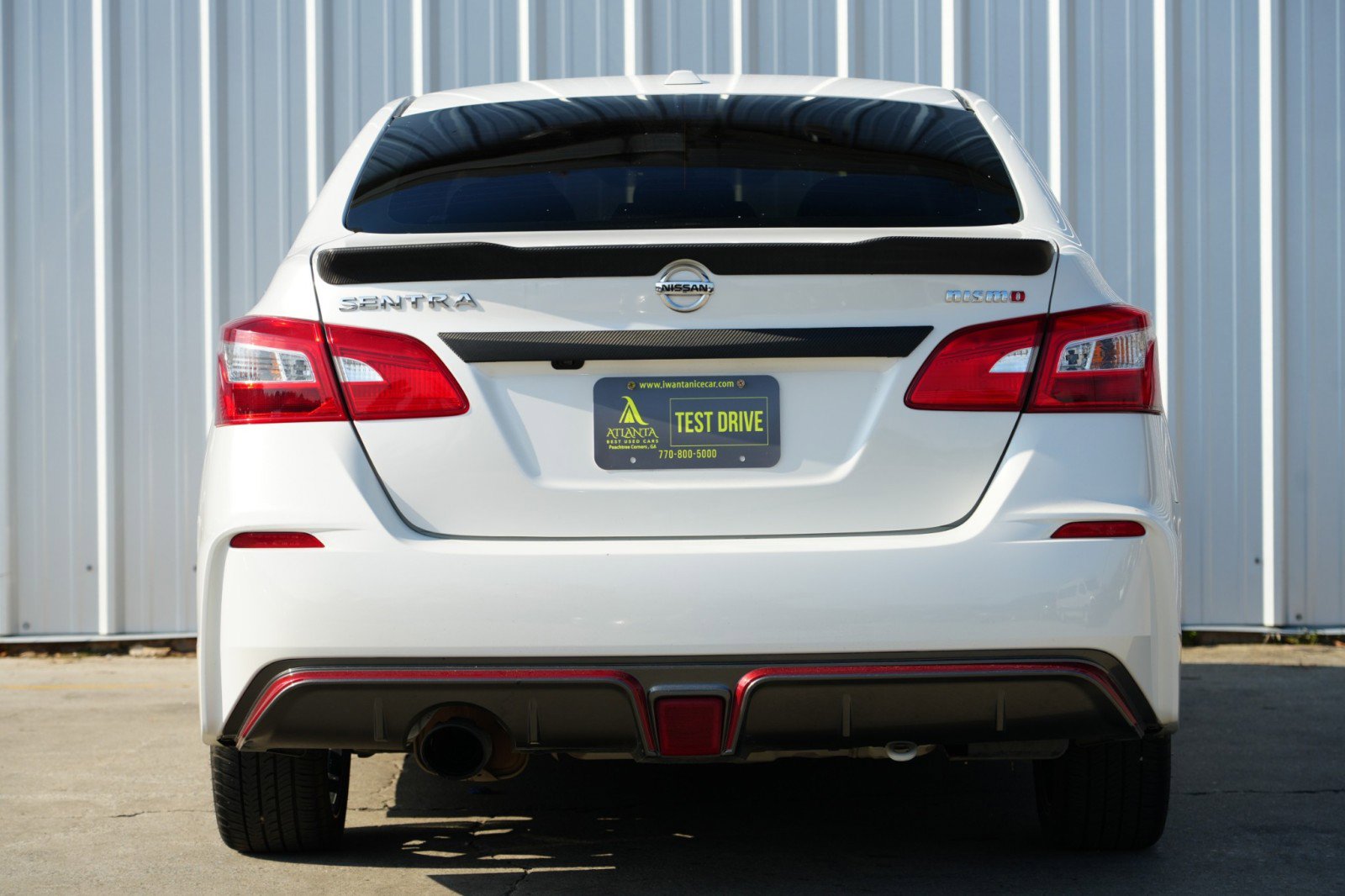 Used 2019 Nissan Sentra NISMO image 9