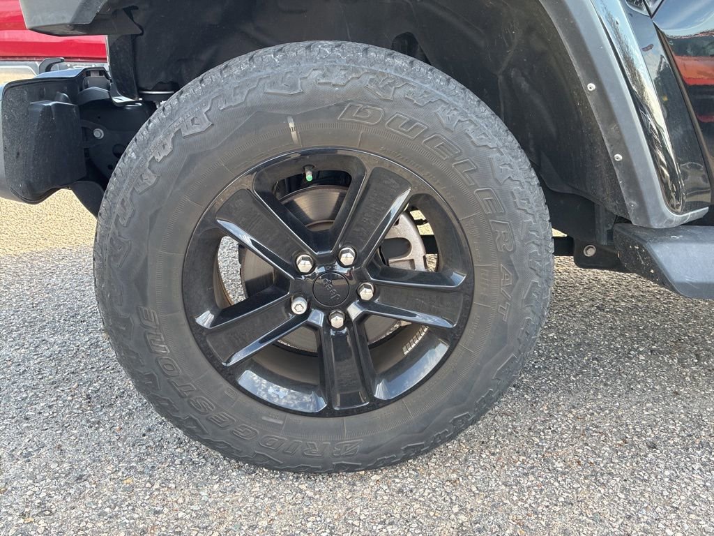 Used 2022 Jeep Wrangler Unlimited Sahara image 10