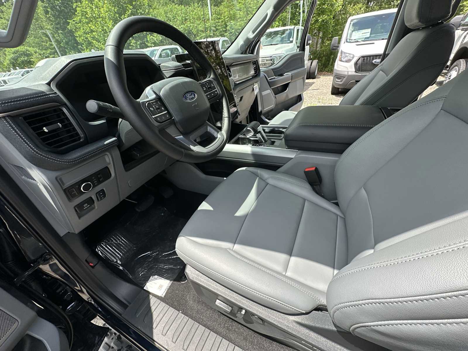 New 2025 Ford F150 Lightning Flash image 16