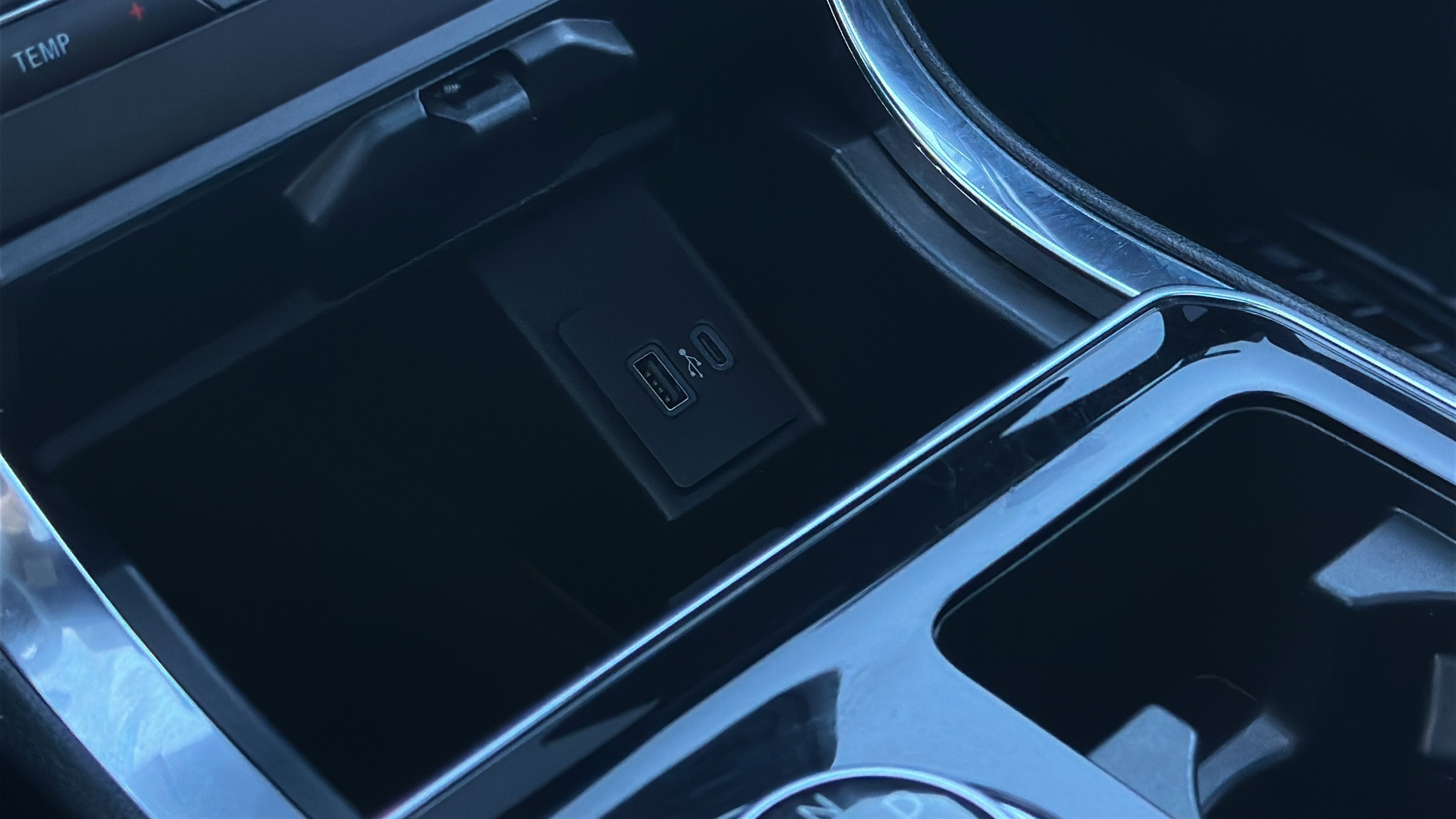 Used 2020 Ford Edge ST w/ Equipment Group 401A image 22