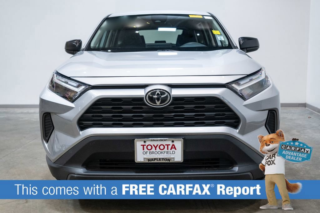 Used 2024 Toyota RAV4 LE image 2
