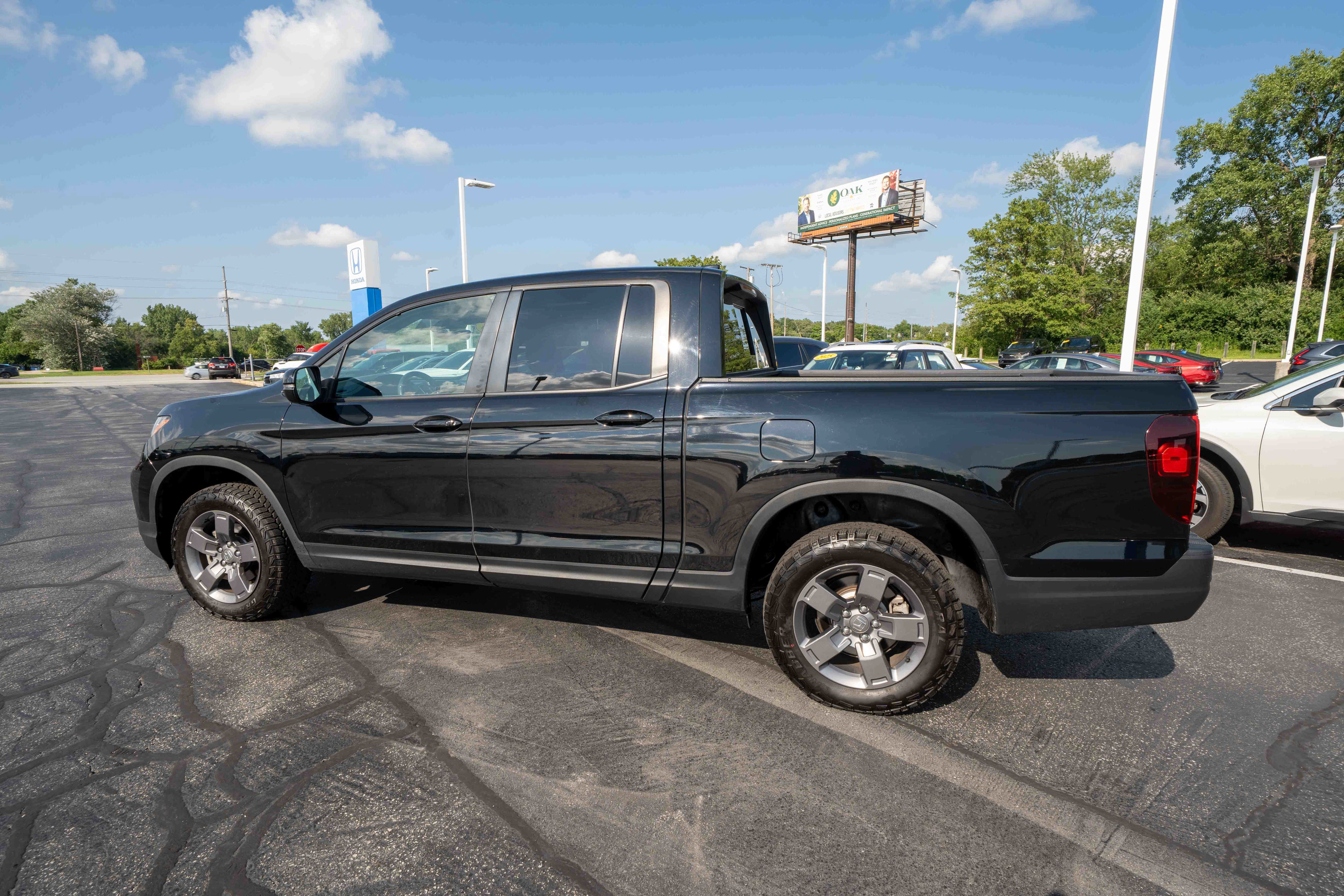 Certified 2025 Honda Ridgeline TrailSport image 4